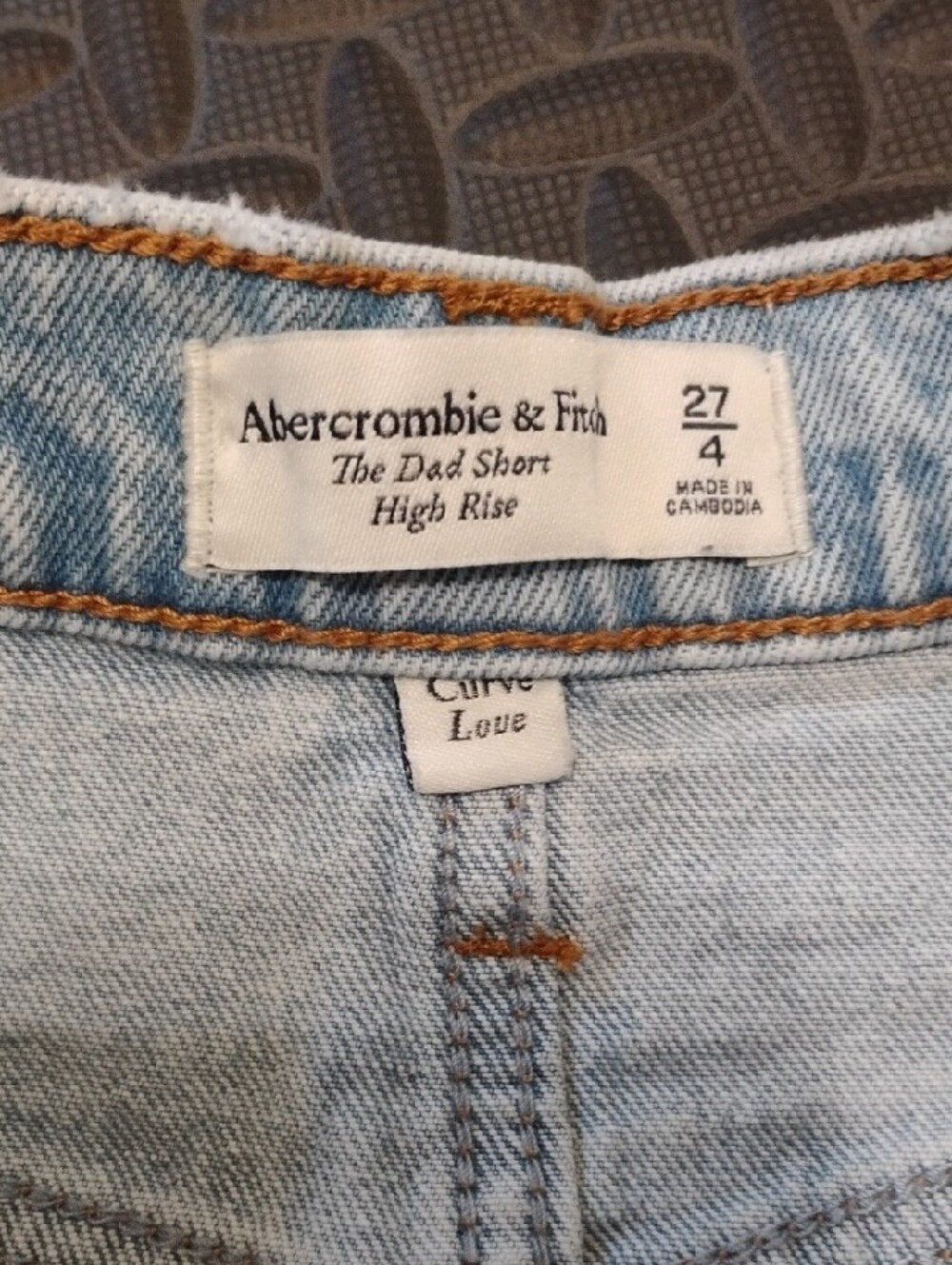 Abercrombie & Fitch Light Blue Denim High-Waist Women’s Shorts - Picture 2 of 8